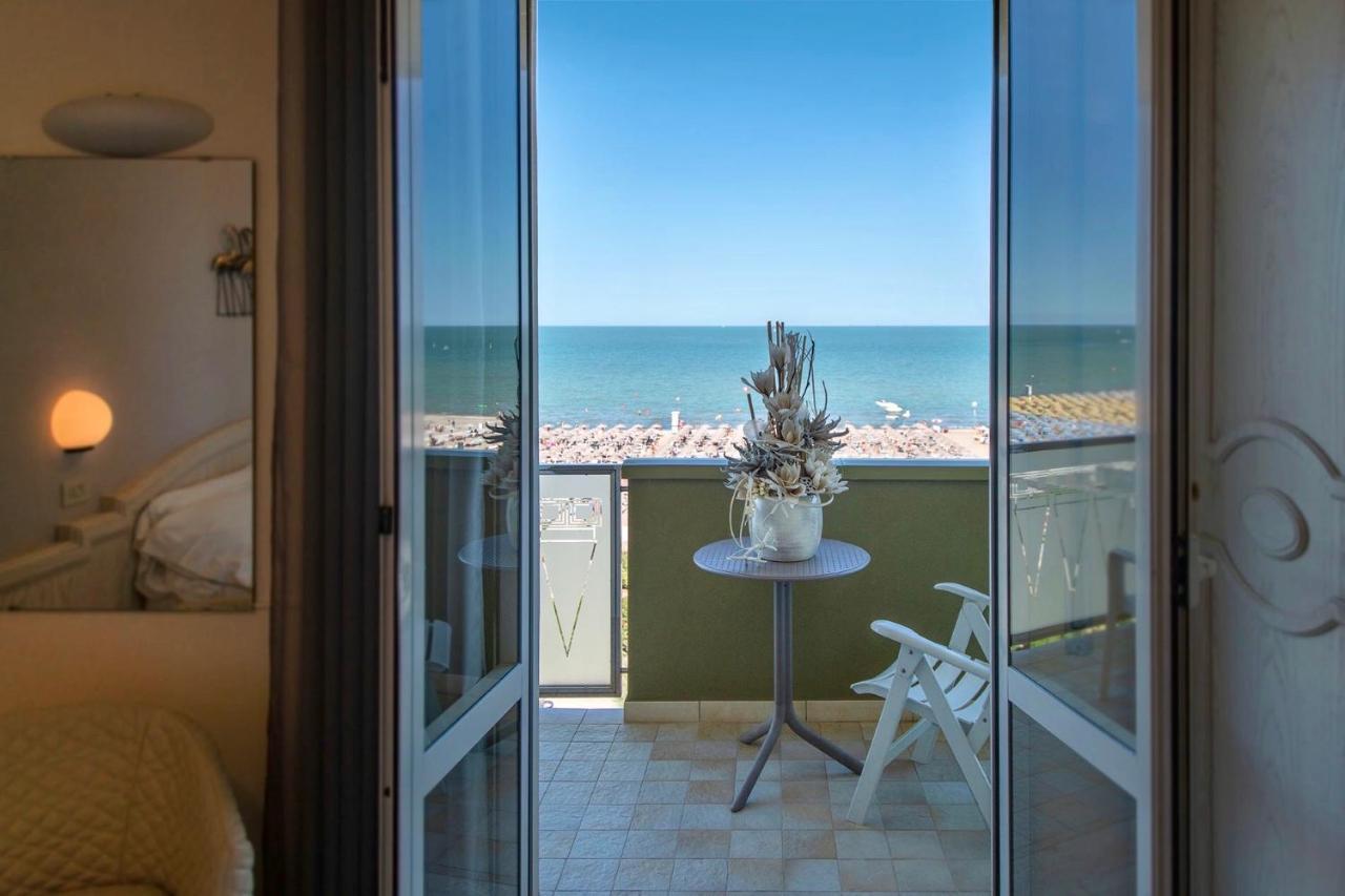 Brasil Seaview Hotel Milano Marittima Exterior foto