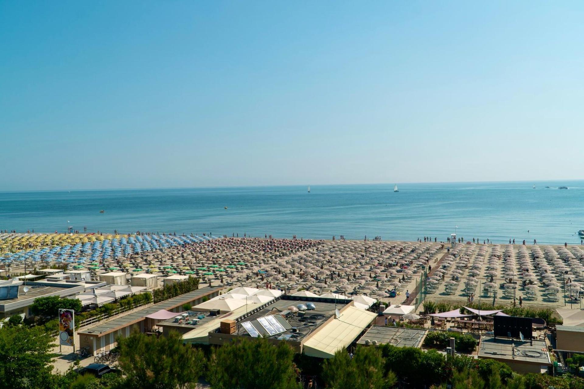 Brasil Seaview Hotel Milano Marittima Exterior foto
