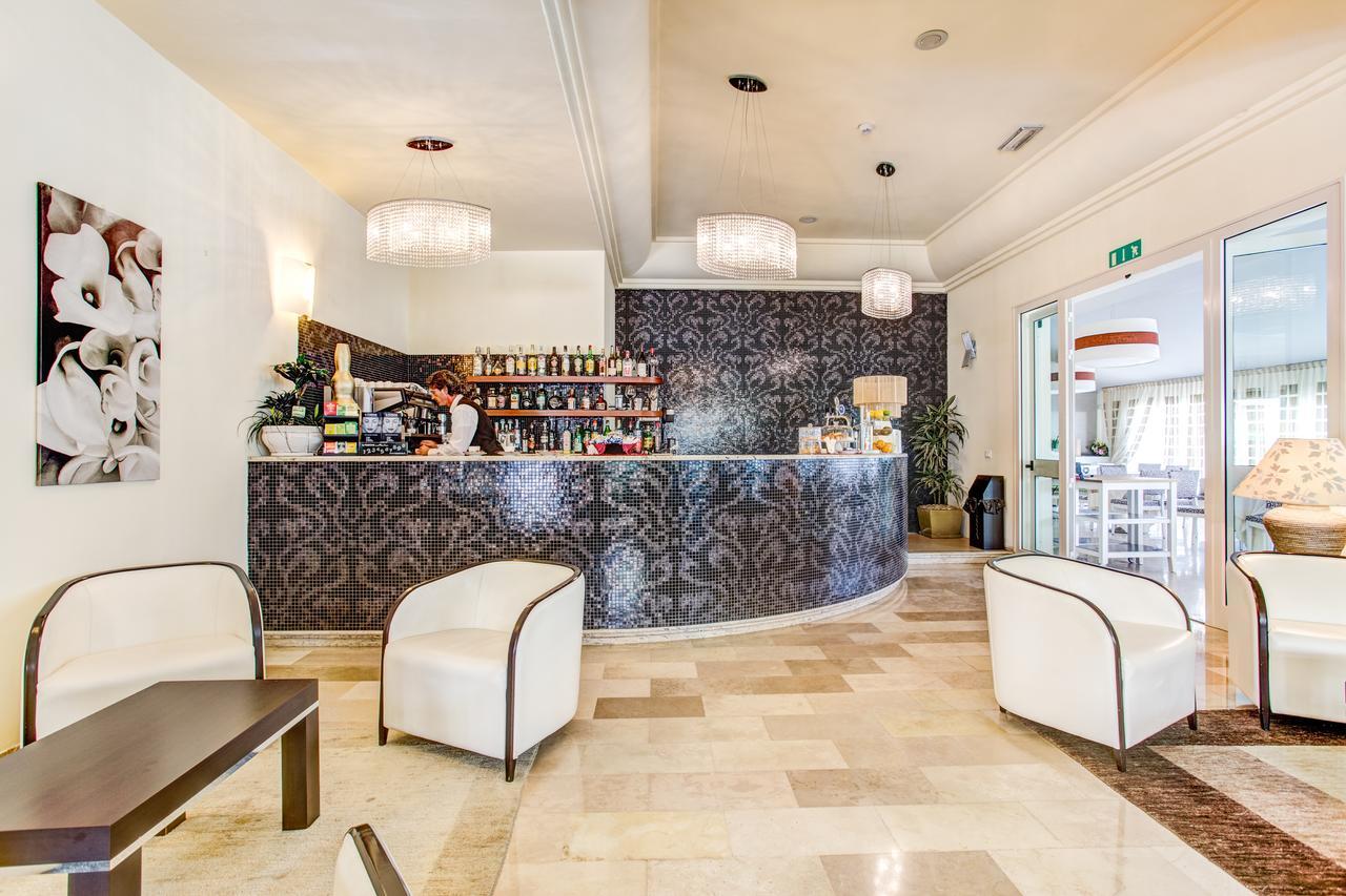 Brasil Seaview Hotel Milano Marittima Exterior foto